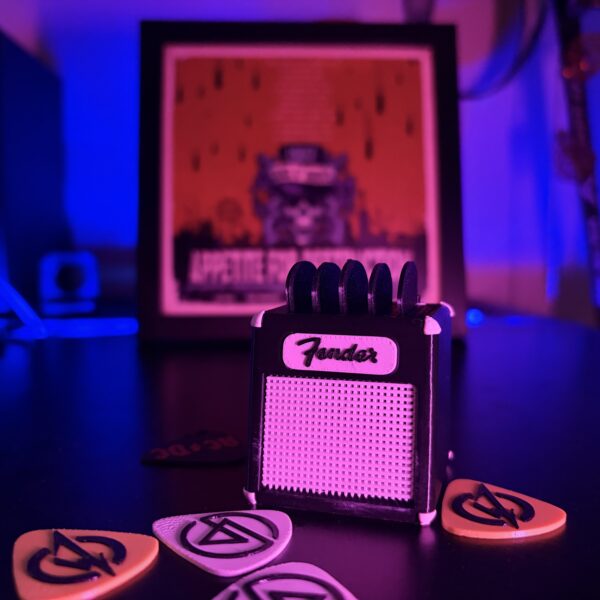 Fender Guitar Pick Holder