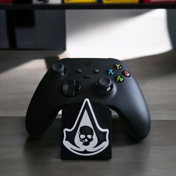 AC Black Flag Controller Stand for PS5 / Xbox